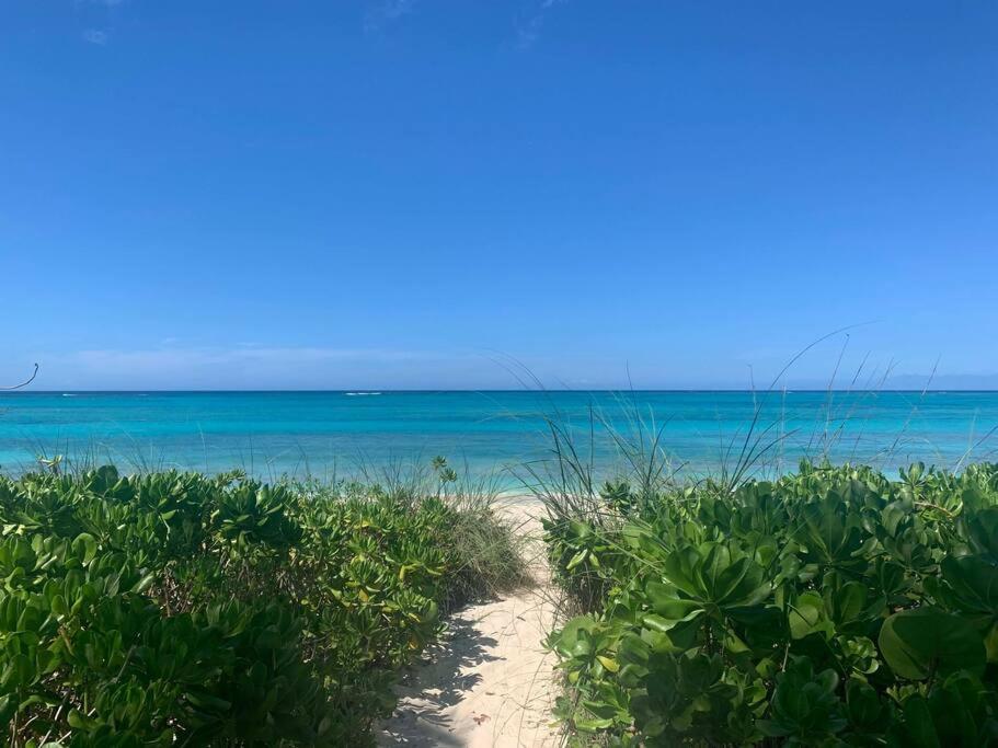Beach'Nbarefoot Nassau Exterior foto