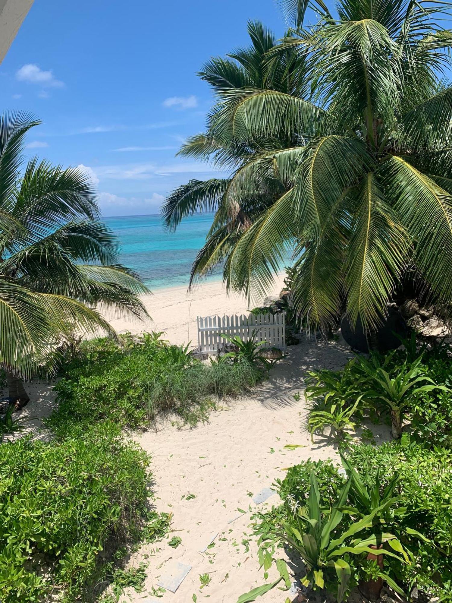 Beach'Nbarefoot Nassau Exterior foto